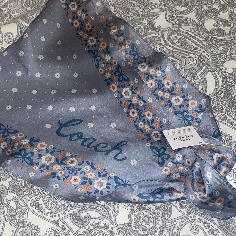 scarf